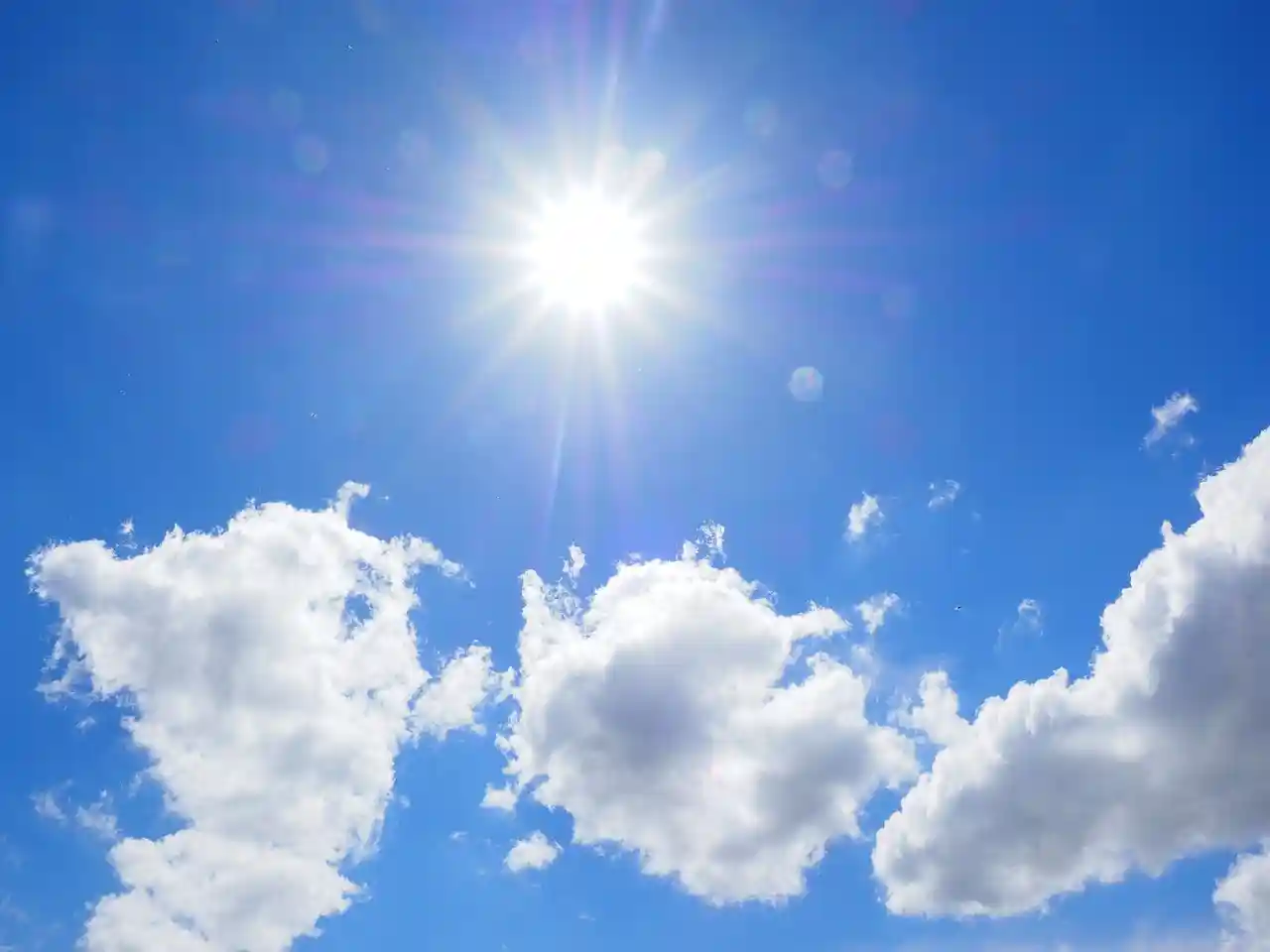 <a href="https://pixabay.com/photos/clouds-heaven-blue-white-1117584/">Photo by Hans on Pixabay</a>