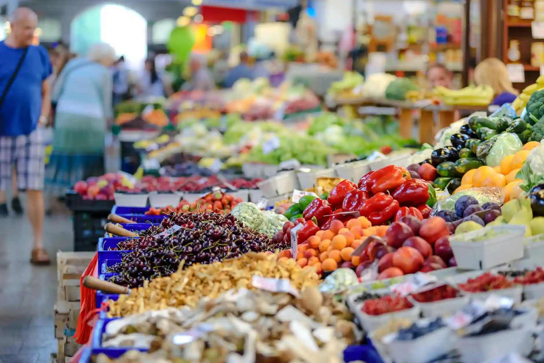 <a href="https://www.pexels.com/photo/vegetables-stall-868110/">Photo by AS Photography on Pexels</a>